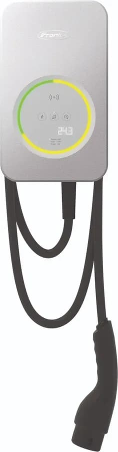 Fronius Wattpilot Flex Home ladeboks i lysegråt kabinet med 6 m ladekabel og type 2-stik